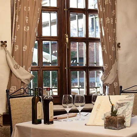 Dona Teresa Hotel