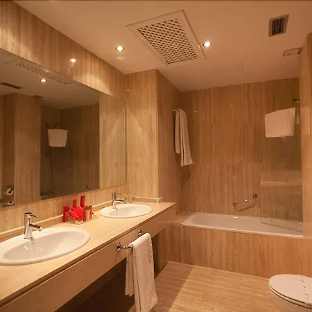 Dona Teresa Hotel 4*