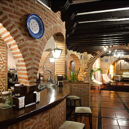 Dona Teresa Hotel 4*