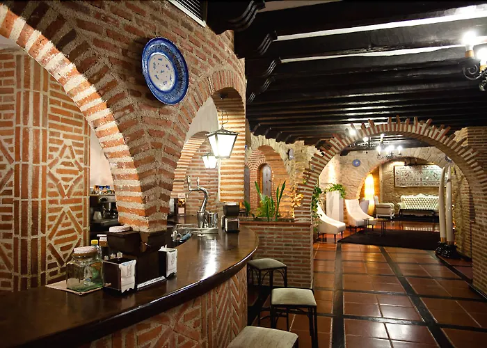 多纳特瑞萨酒店 酒店 4*